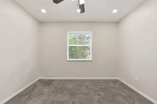 2423 NW 31st Ct, Oakland Park, FL 33309 - Photo 29