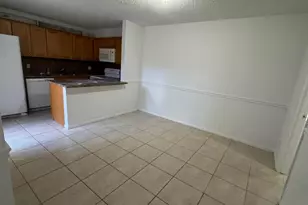 238 Woodland Rd, Palm Springs, FL 33461 - Photo 5