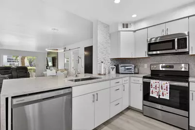 3201 Portofino Point #F1, Coconut Creek, FL 33066 - Photo 3
