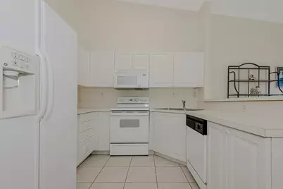 13709 SW 170th Terrace, Miami, FL 33177 - Photo 15