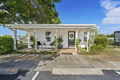 1324 16th Street, Vero Beach, FL  - Photo 1