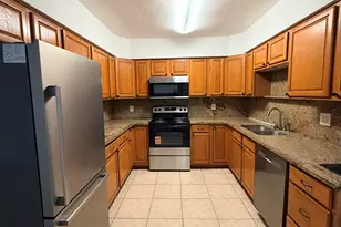 198 SW 15th St, Boca Raton, FL 33432 - Photo 3