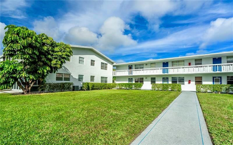 137 Farnham F #137 main architectural view