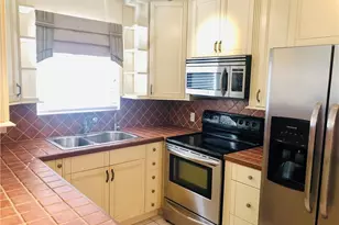 137 Farnham F, Deerfield Beach, FL 33442 - Photo 9