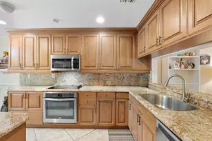 21566 Coronado Ave, Boca Raton, FL 33433 - Photo 27