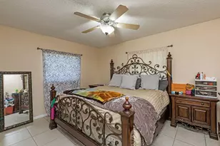 734 SE Arton Ln, Port Saint Lucie, FL 34983 - Photo 7
