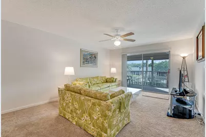 3146 Via #203, Lake Worth, FL 33467 - Photo 5