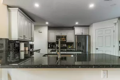 9 Meadows Park Lane, Boynton Beach, FL 33436 - Photo 13