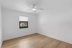 1001 Raintree Ln, Palm Beach Gardens, FL 33410 - Photo 23