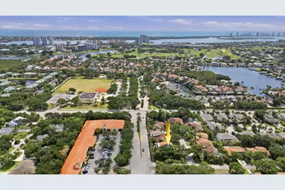 1001 Raintree Lane, Palm Beach Gardens, FL 33410 - Photo 39