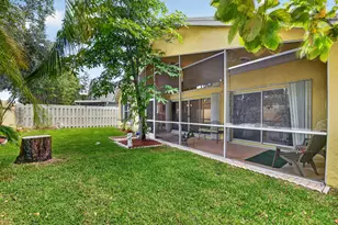 1033 W Fairfax Cir W, Boynton Beach, FL 33436 - Photo 33