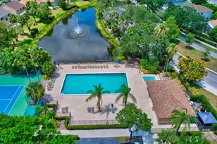 1033 W Fairfax Cir W, Boynton Beach, FL 33436 - Photo 55