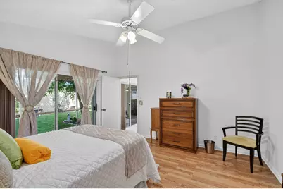1033 Fairfax Circle W, Boynton Beach, FL 33436 - Photo 19