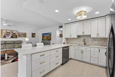 1025 Ventnor #H, Deerfield Beach, FL 33442 - Photo 9