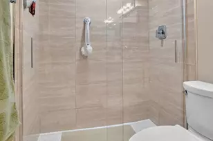 1025 Ventnor, Deerfield Beach, FL 33442 - Photo 21