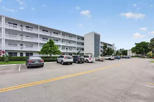 1025 Ventnor, Deerfield Beach, FL 33442 - Photo 3