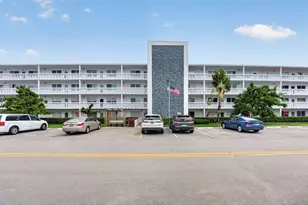 1025 Ventnor, Deerfield Beach, FL 33442 - Photo 1