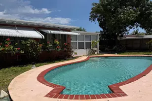 1014 SE 4th Ct, Deerfield Beach, FL 33441 - Photo 15