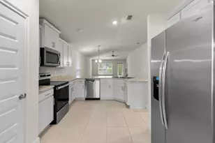 886 NE Whistling Duck Way, Port Saint Lucie, FL 34983 - Photo 11