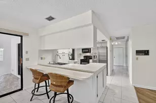 980 Ryanwood Dr, West Palm Beach, FL 33413 - Photo 11