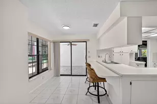 980 Ryanwood Dr, West Palm Beach, FL 33413 - Photo 19