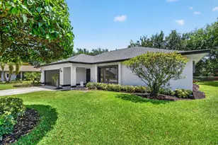 980 Ryanwood Dr, West Palm Beach, FL 33413 - Photo 3
