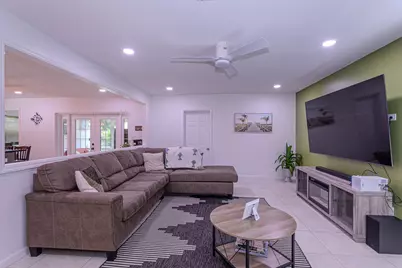 5756 Orchard Way, West Palm Beach, FL 33417 - Photo 11