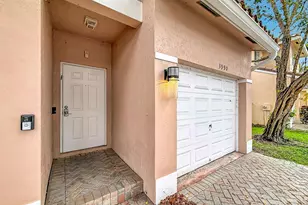 3990 NW 92nd Ave, Sunrise, FL 33351 - Photo 3