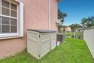 3990 NW 92nd Ave, Sunrise, FL 33351 - Photo 37