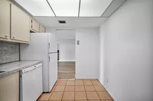 6190 Woodlands Blvd, Tamarac, FL 33319 - Photo 25