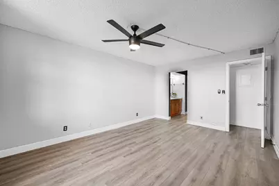 6190 Woodlands Boulevard #312, Tamarac, FL 33319 - Photo 13