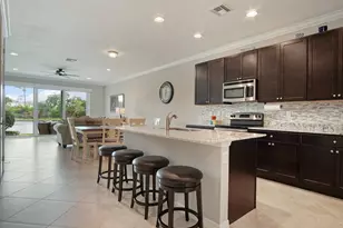 638 SW Glen Crest Way, Stuart, FL 34997 - Photo 5