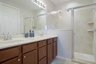 638 SW Glen Crest Way, Stuart, FL 34997 - Photo 17