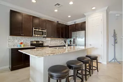 638 SW Glen Crest Way, Stuart, FL 34997 - Photo 5