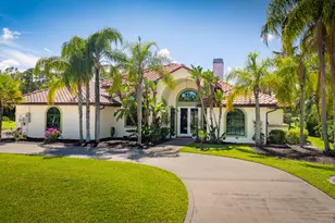 18680 SE Old Trail Dr E, Jupiter, FL 33478 - Photo 3