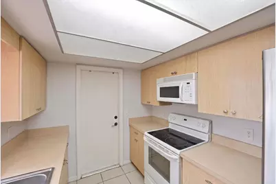 583 SE Greenway Terrace, Port Saint Lucie, FL 34983 - Photo 15
