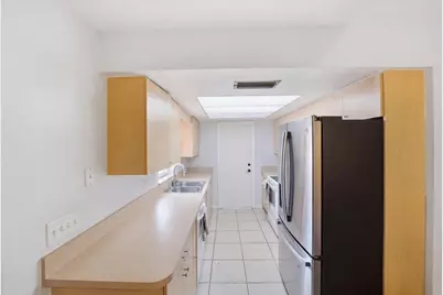 583 SE Greenway Terrace, Port Saint Lucie, FL 34983 - Photo 11
