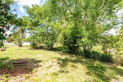 583 SE Greenway Terrace, Port Saint Lucie, FL 34983 - Photo 41