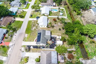 583 SE Greenway Terrace, Port Saint Lucie, FL 34983 - Photo 47
