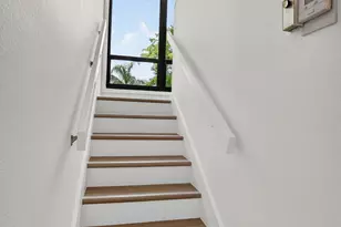 3310 Bridgewood Dr, Boca Raton, FL 33434 - Photo 29