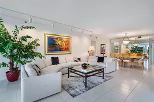 3507 Oaks Way, Pompano Beach, FL 33069 - Photo 13