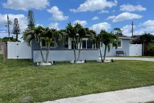 7661 Farragut St, Hollywood, FL 33024 - Photo 3