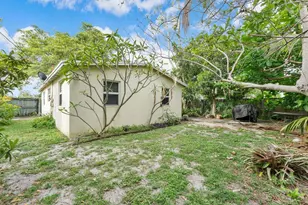111 NE 57th St, Oakland Park, FL 33334 - Photo 19