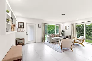 2417 NE 19th Ave, Wilton Manors, FL 33305 - Photo 3