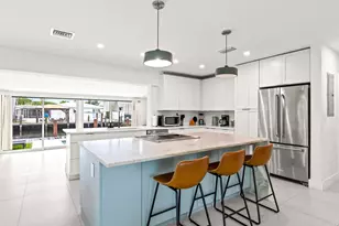 2417 NE 19th Ave, Wilton Manors, FL 33305 - Photo 13