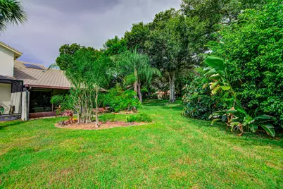 10868 Stafford Circle N, Boynton Beach, FL 33436 - Photo 5