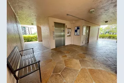 10442 Sunrise Lakes Boulevard #104, Sunrise, FL 33322 - Photo 23