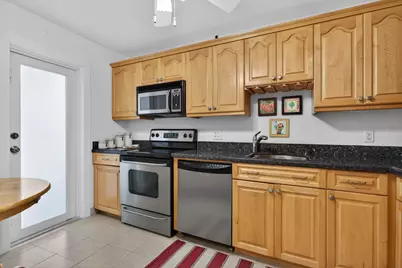 2731 NE 14th Street Causeway #405, Pompano Beach, FL 33062 - Photo 11
