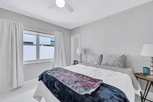 836 NE 72nd St, Boca Raton, FL 33487 - Photo 11