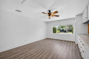 1762 15th Ave N, Lake Worth Beach, FL 33460 - Photo 23